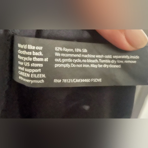 Barely worn Eileen Fisher dress with under slip - Picture 2 of 7